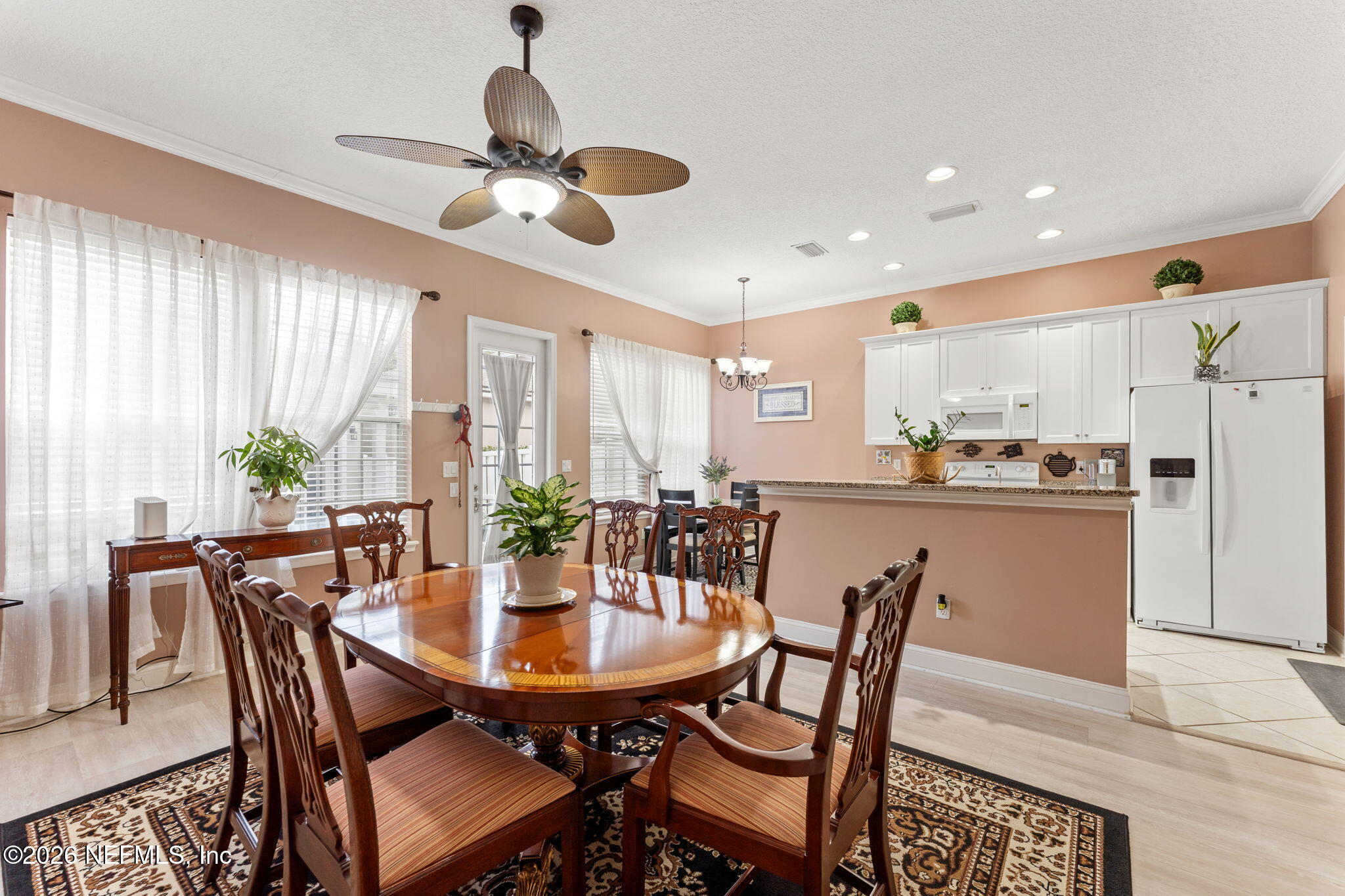 1878 CARNATION Fernandina Beach, FL 32034