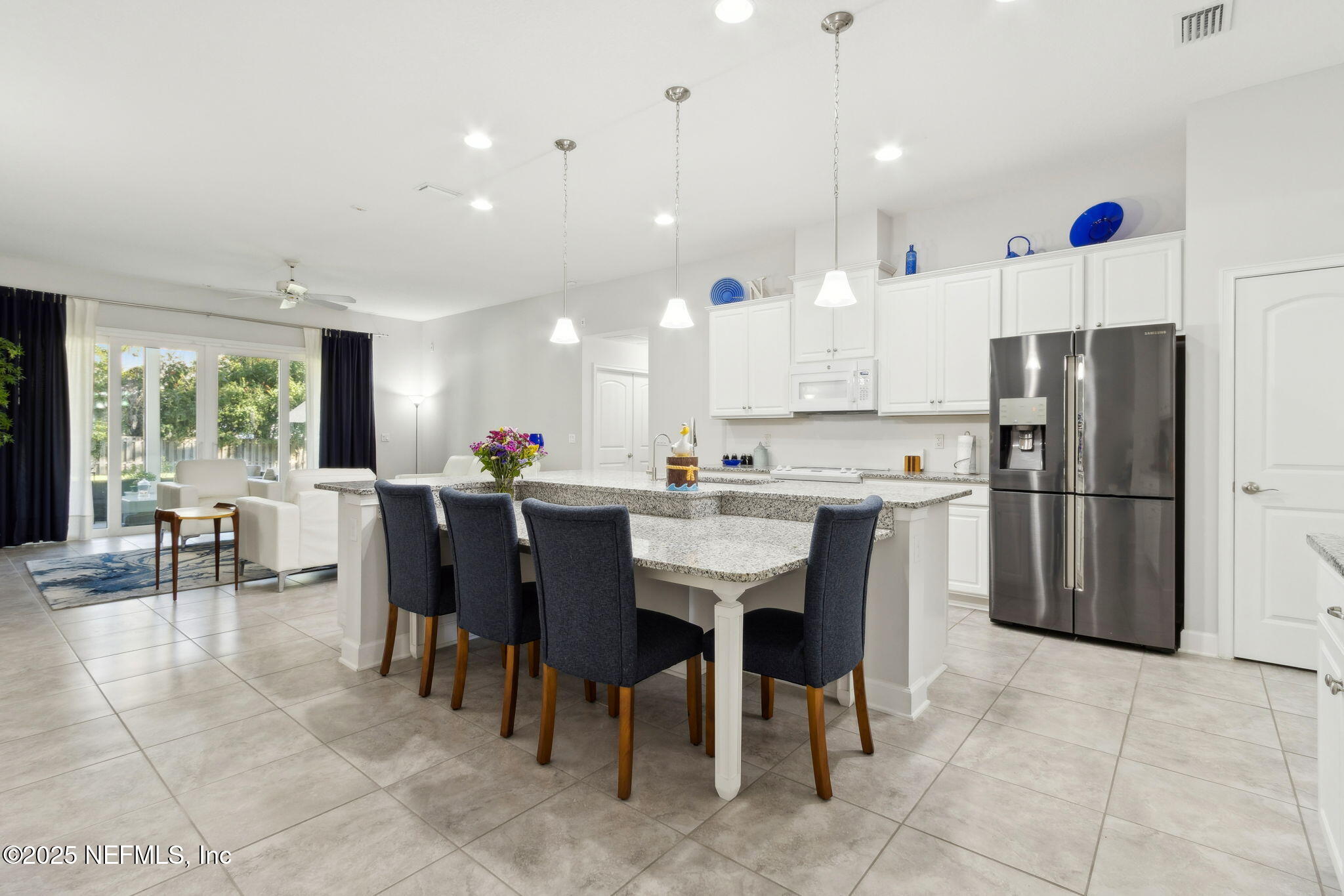 5012 KAREN Fernandina Beach, FL 32034