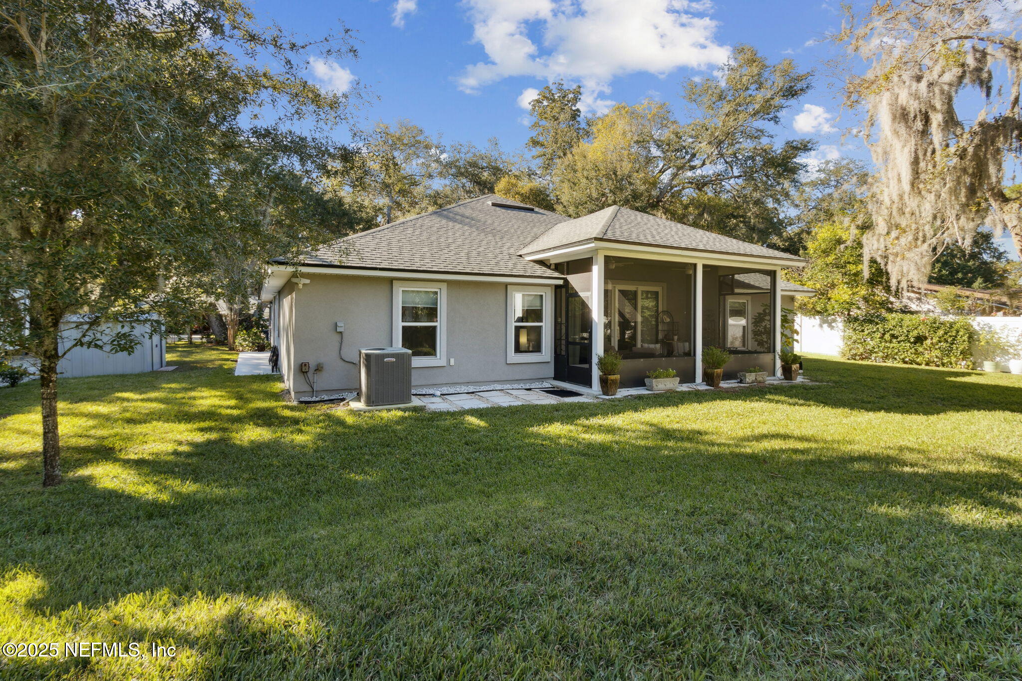 5012 KAREN Fernandina Beach, FL 32034