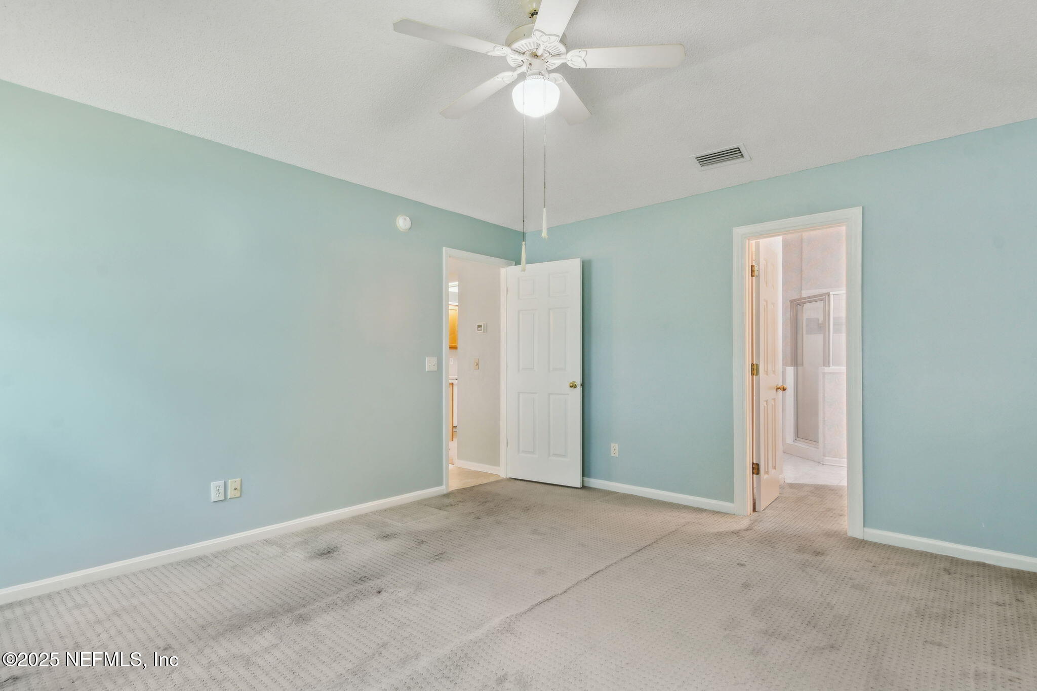 2133 TAURUS Fernandina Beach, FL 32034